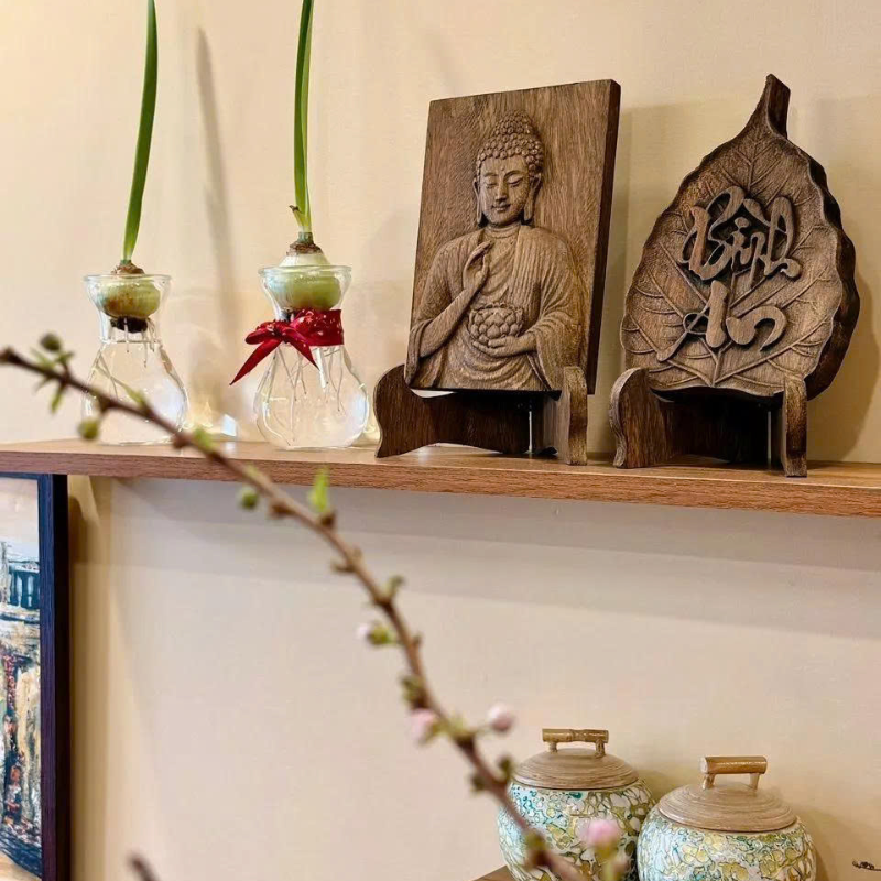 Hand-Carved Wooden Buddha Wall Art – Shakyamuni Zen Spiritual Wood Carving – Decorative Tabletop Plaque for Meditation, Yoga & Altar – Sacred Mindfulness Gift