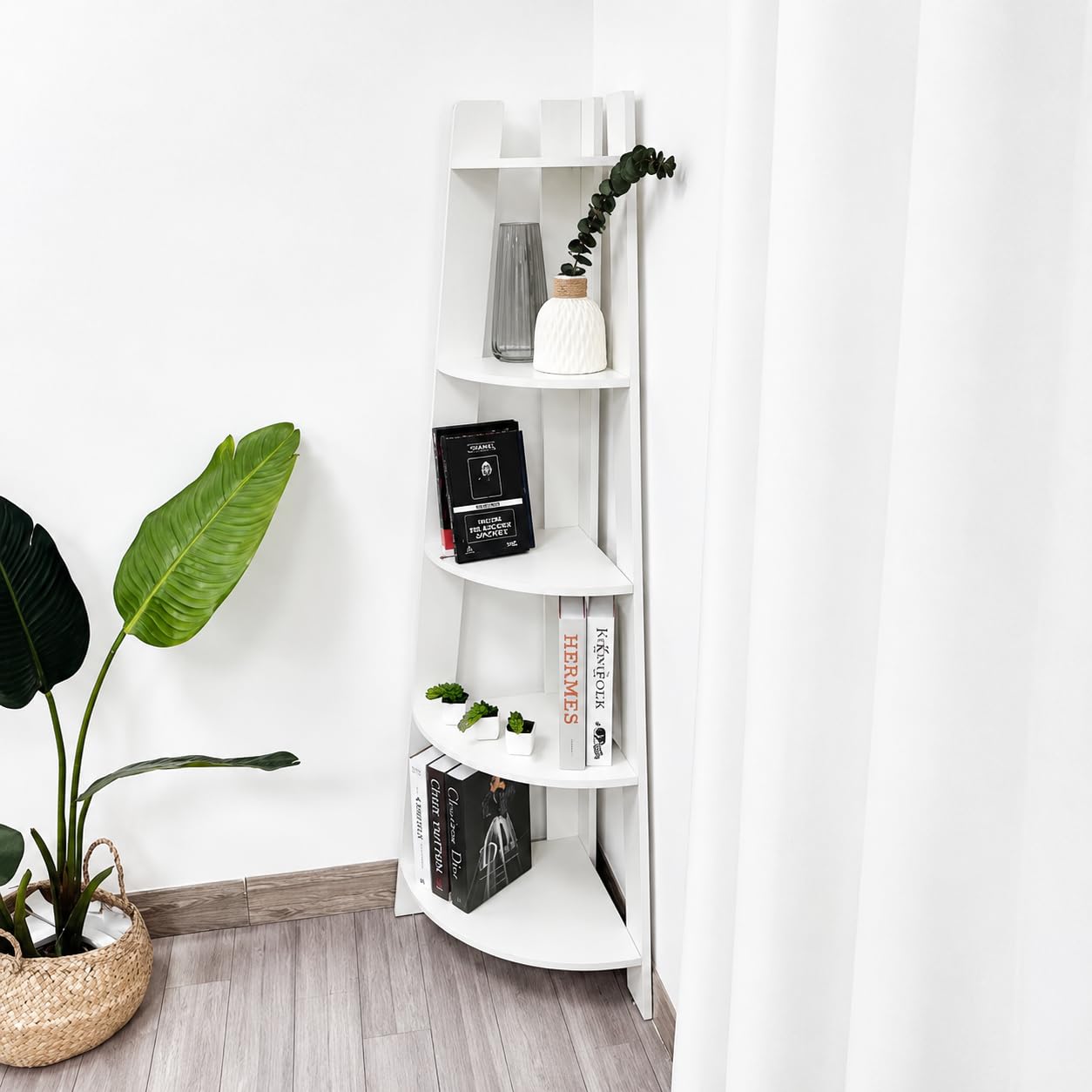 5-Tier Corner Shelf Stand, Space Saving Wooden Corner Storage Rack, Freestanding Display Bookshelf Organizer for Living Room, Bedroom, Bathroom, Office, Small Spaces, White