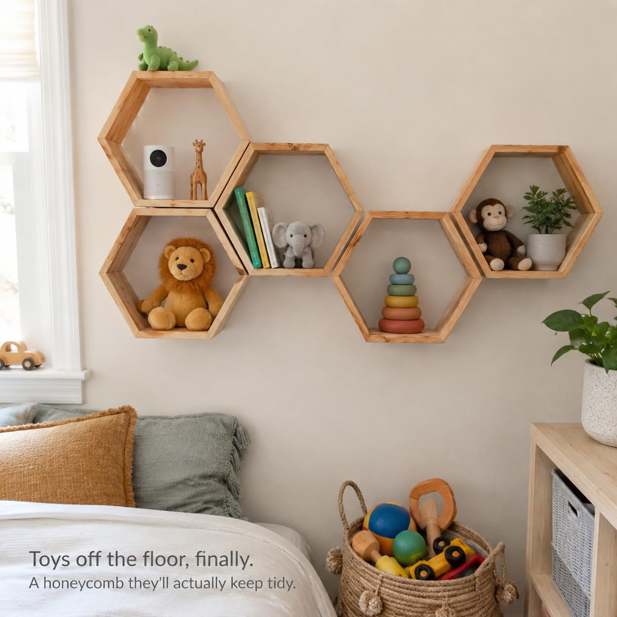 Hexagon Floating Shelves Set of 5, Wooden Honeycomb Wall Shelves for Plants, Rustic Wall Mounted Display Shelves for Bedroom, Living Room, Bathroom, Nursery & Home Decor