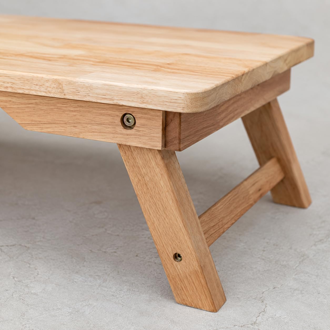 Foldable Wooden Bed Tray Table with Legs, Portable Laptop Desk for Bed and Sofa, Natural Wood Breakfast Serving Tray, Small Coffee Table for Reading, Working and Eating, 24 x 16 Inch