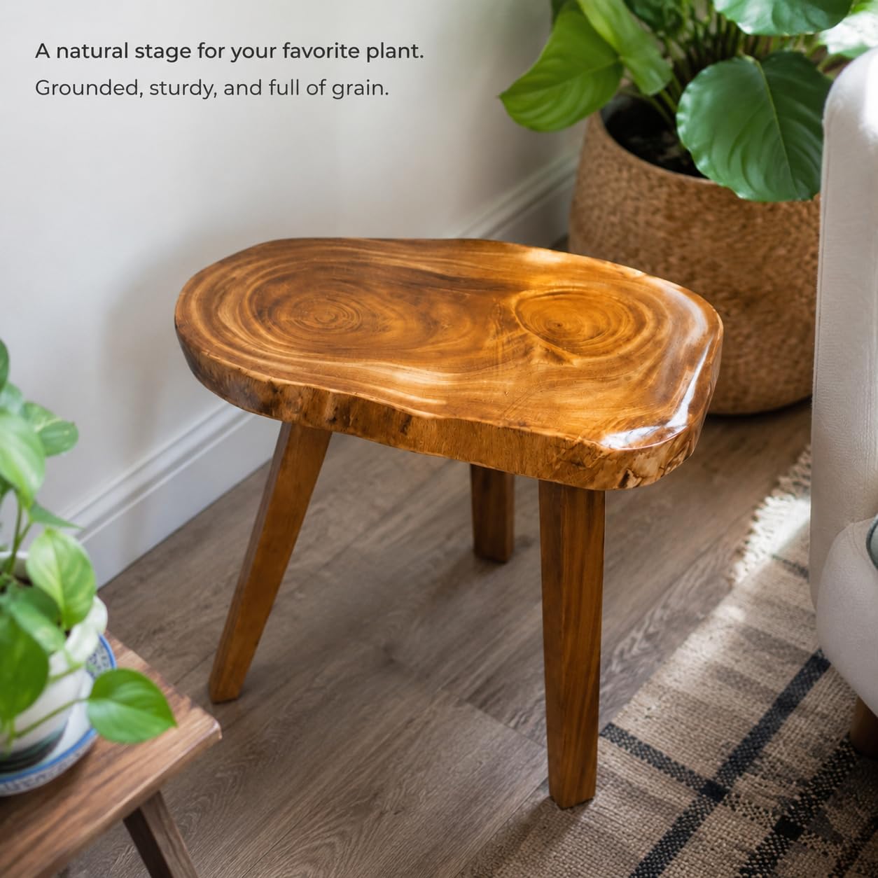 Solid Wood Coffee Table, Live Edge Natural Wood Side Table, Handcrafted Rustic End Table for Living Room, Bedroom, Sofa, Tea Table, 19.7 Inch Height