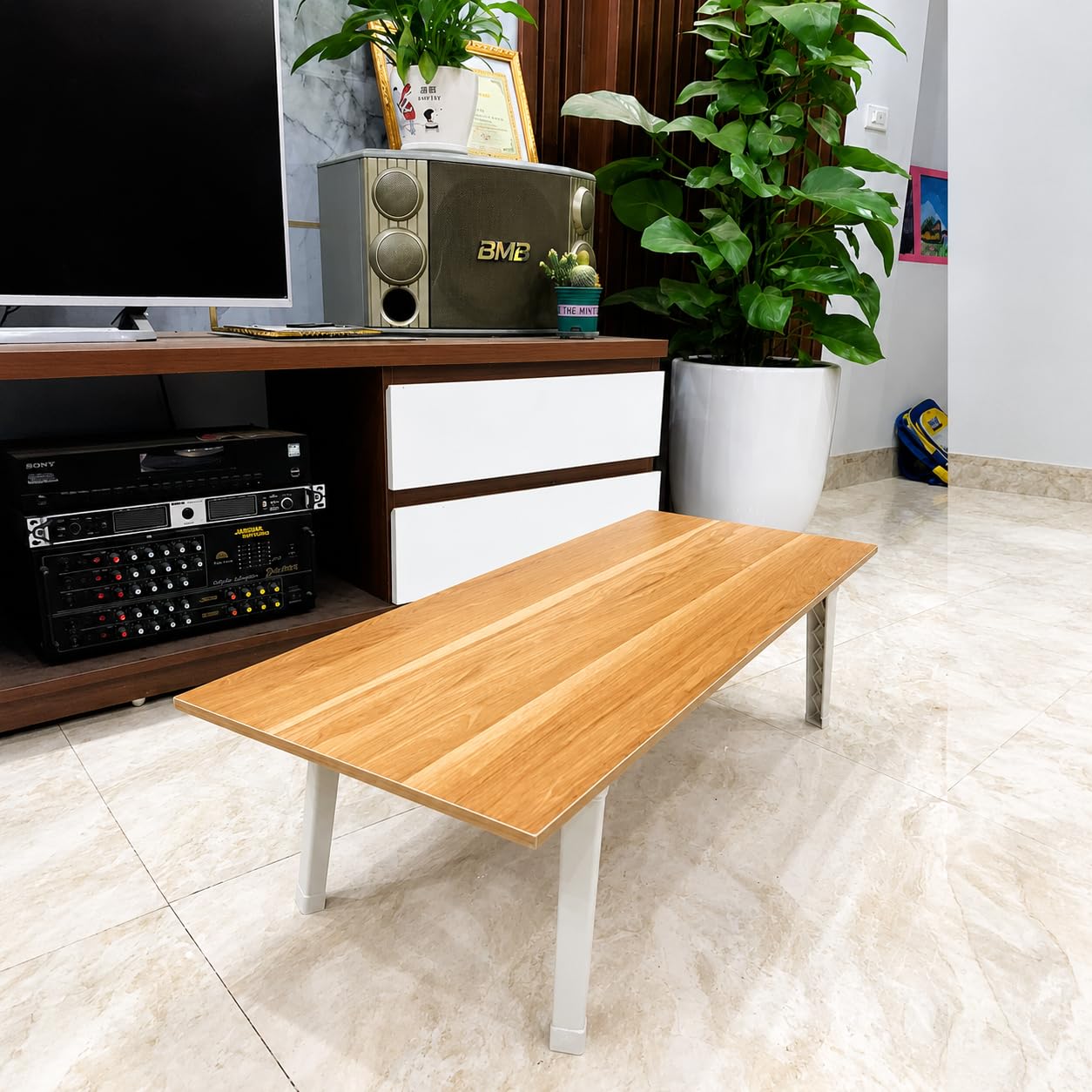 Foldable Floor Table 39.4 x 19.7 Inch, Portable Low Folding Desk for Study, Laptop Workstation, Bed Table, Space Saving Folding Coffee Table for Living Room, Bedroom, Wood Grain