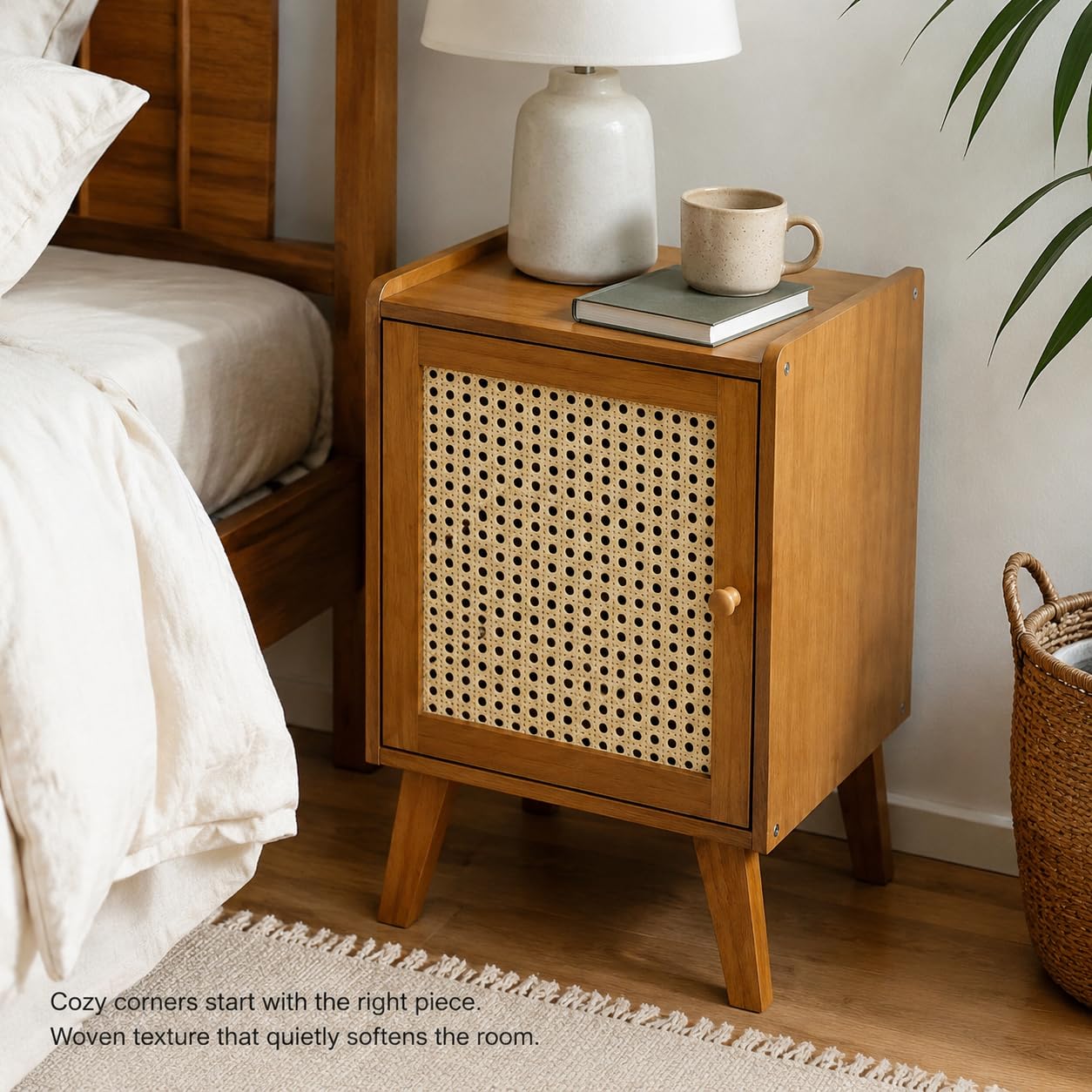 Rattan Nightstand with Door, Wooden Bedside Table, Mid Century Modern End Table with Storage Cabinet, Japandi Scandinavian Accent Side Table for Bedroom, Living Room, Small Spaces, Oak Finish