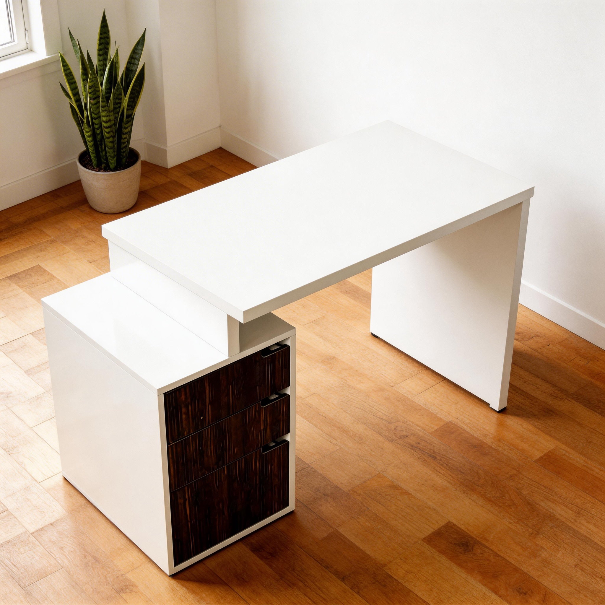 Modern Computer Desk with Storage Drawer, 32-Inch Small Study Table for Home Office, Compact Writing Desk with Built-in Storage Box, Sturdy Workstation for Students & Small Spaces, White