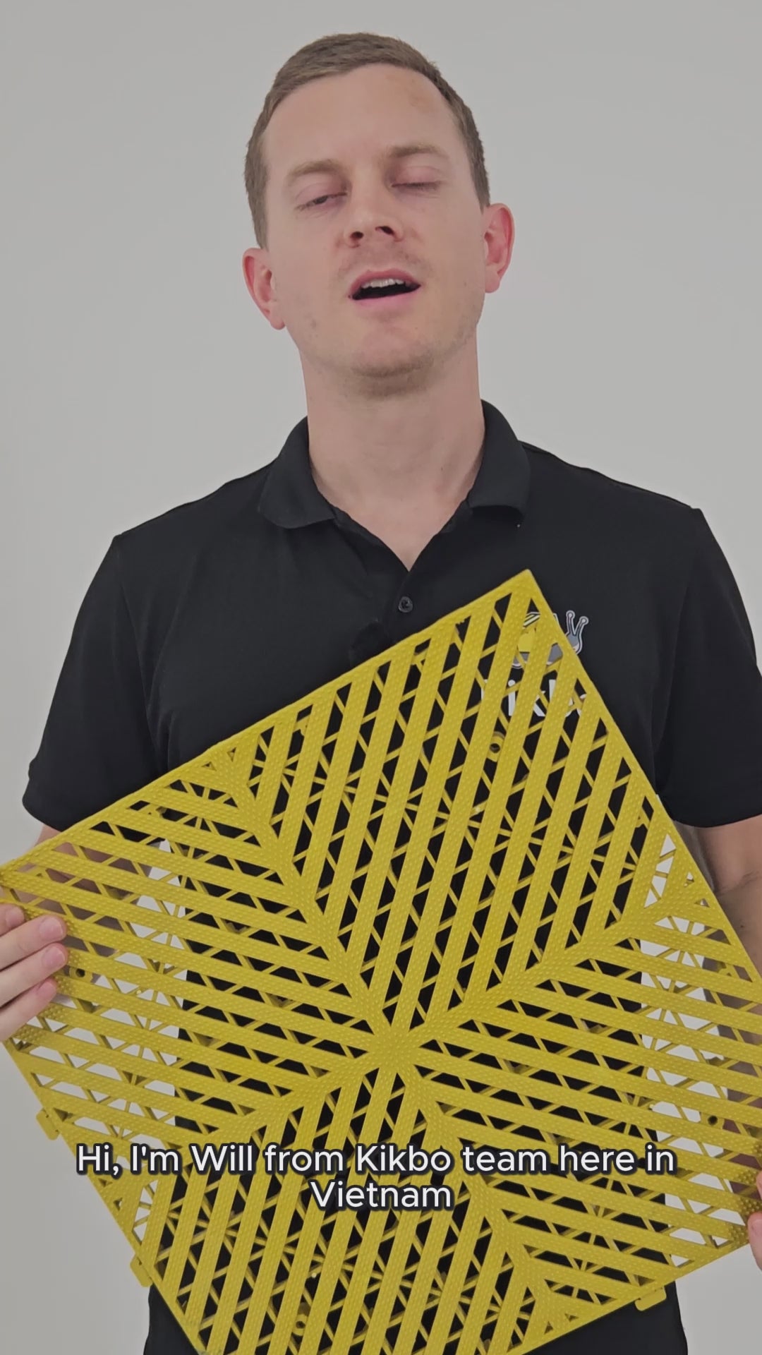 45 Pieces - Heavy-Duty Plastic Floor Covering Tile – Anti-Slip Interlocking Tile for Garage, Car Wash, and Workshop Flooring