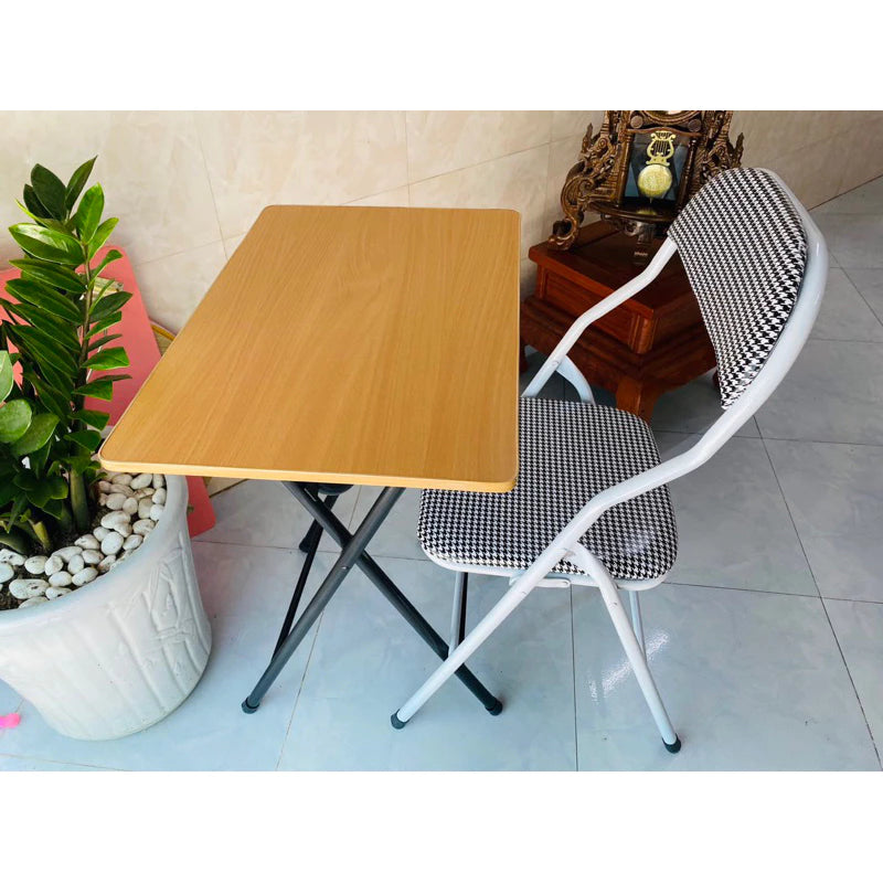 Folding Desk with Scratch-Resistant MDF Top – Compact and Durable for Study, Home Office, or Laptop Use