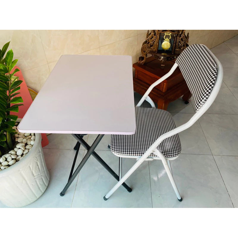 Folding Desk with Scratch-Resistant MDF Top – Compact and Durable for Study, Home Office, or Laptop Use